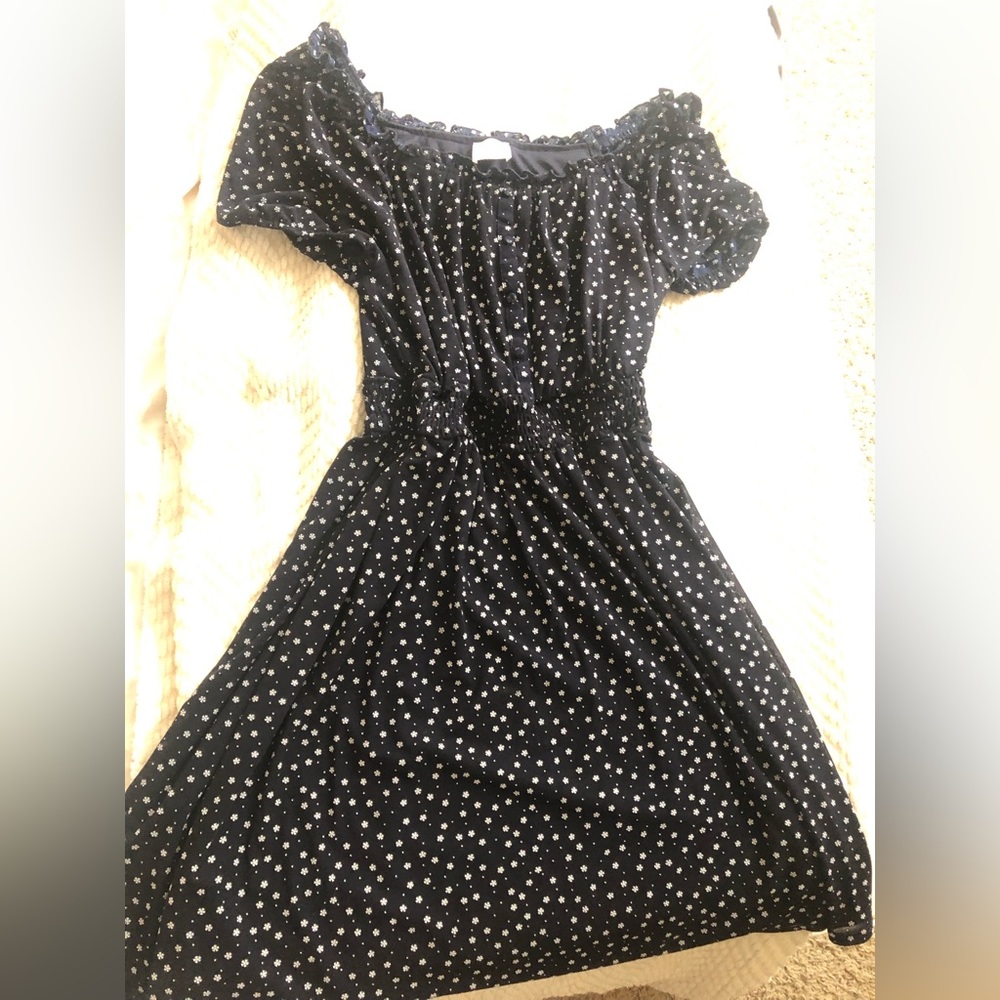 Sirenlily ruffled floral dress size M